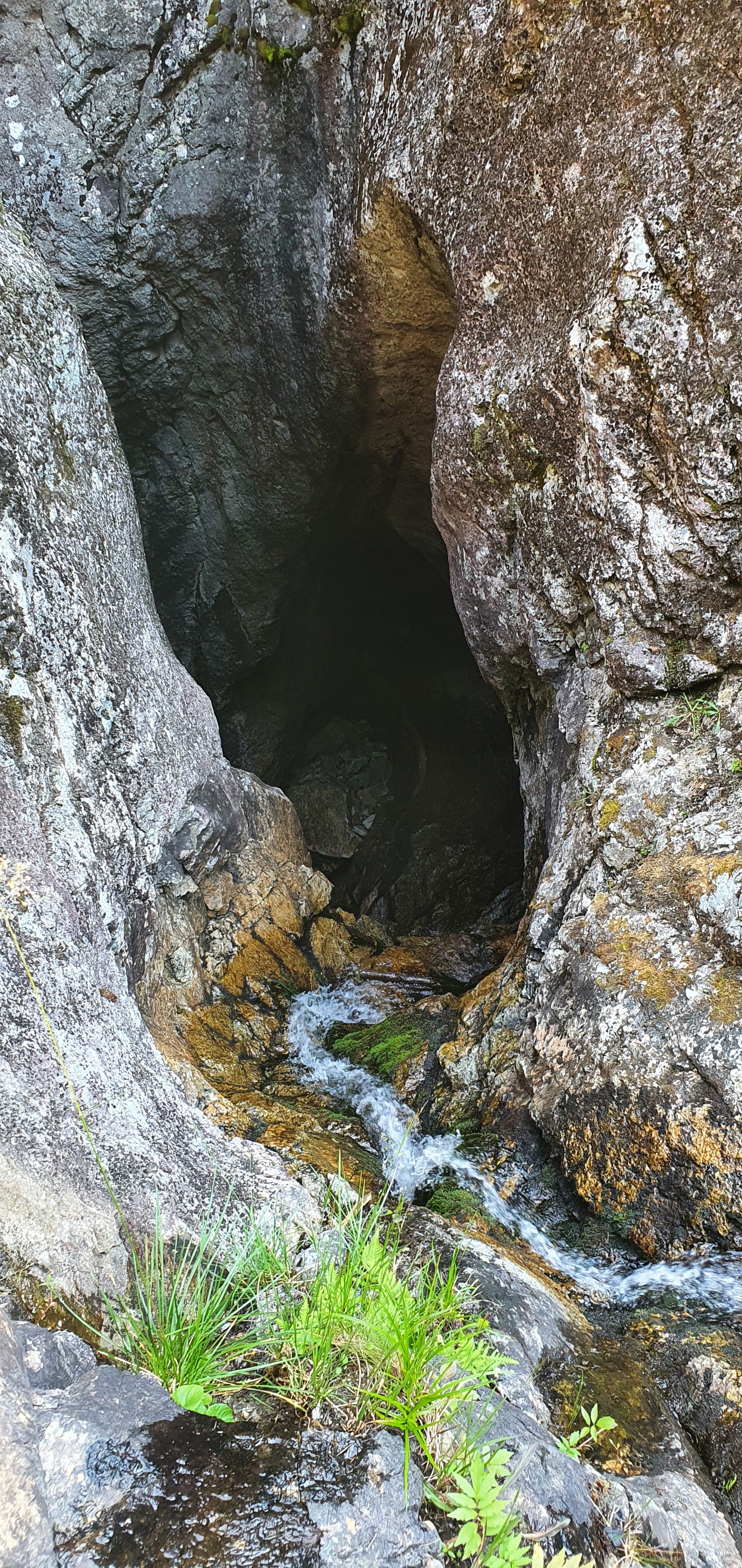 HelvetePotholes (Helvete - Espedalen)